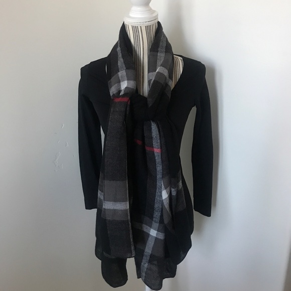 🍁 Black Plaid Oblong Scarf - Picture 2 of 3